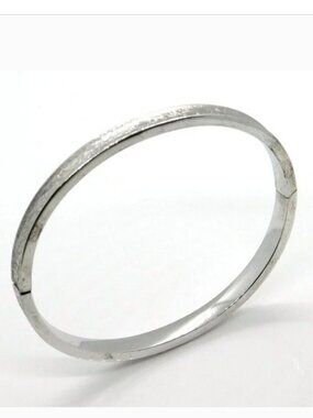 Marathon 925 Sterling Silver Etched Leaf Pattern Hinged Bangle Bracelet Vintage